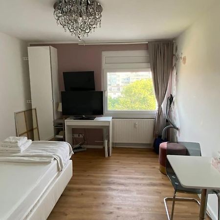 Schoene, Kleine, Gemuetliche Wohnung - Stadtmitte Moguncja Zewnętrze zdjęcie